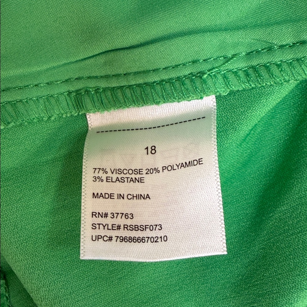 NWT Size 18, Rafaella Elastic Waist Capri Pants in “Kelly Green” - Picture 7 of 8
